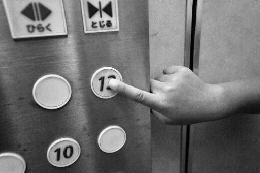 エレベーターの防犯